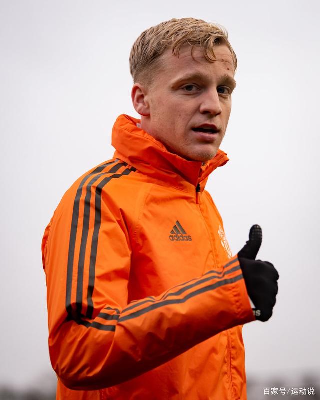 包含波尔图清晨伤情更新，志在欧超杯名次提升，管理层满意，赛程密集仍需轮换的词条